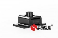 我們?cè)趺礃友b置橡膠減震器？